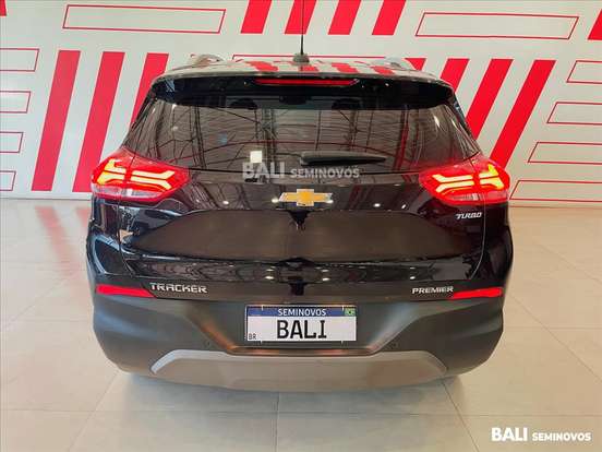 CHEVROLET-TRACKER-2023