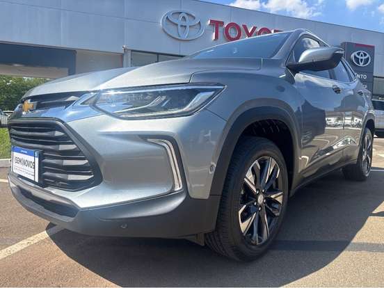 CHEVROLET-TRACKER-2023