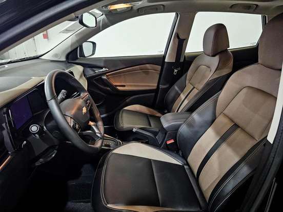 CHEVROLET-TRACKER-2025