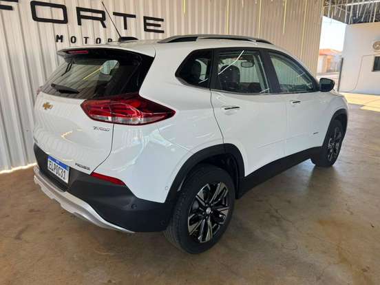 CHEVROLET-TRACKER-2022