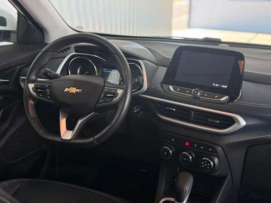 CHEVROLET-TRACKER-2022