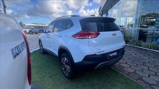 CHEVROLET-TRACKER-2024