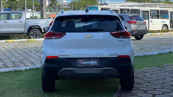CHEVROLET-TRACKER-2024