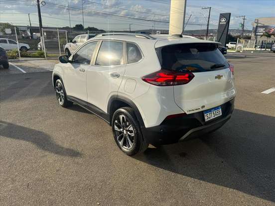 CHEVROLET-TRACKER-2023