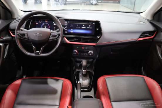 CHEVROLET-TRACKER-2025