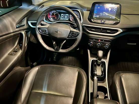 CHEVROLET-TRACKER-2023