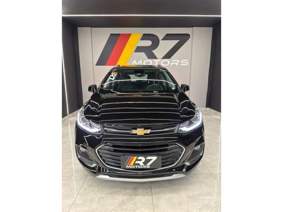 CHEVROLET-TRACKER-2017