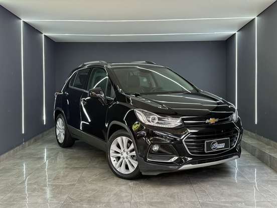 CHEVROLET-TRACKER-2017