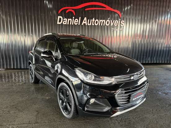 CHEVROLET-TRACKER-2018