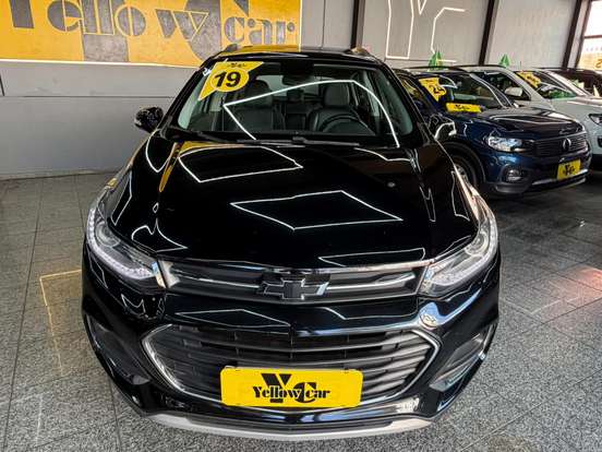 CHEVROLET-TRACKER-2019
