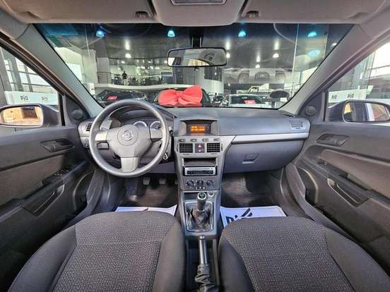 CHEVROLET-VECTRA-2.0 MPFI EXPRESSION 8V 140CV FLEX 4P MANUAL CHEVROLET-VECTRA-2010