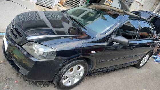 CHEVROLET ASTRA 2.0 MPFI ADVANTAGE SEDAN 8V FLEX 4P MANUAL