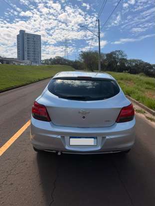 CHEVROLET-ONIX-1.0 MPFI JOY 8V FLEX 4P MANUAL CHEVROLET-ONIX-2018