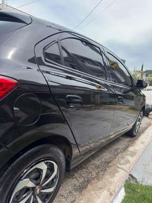 CHEVROLET-ONIX-2015