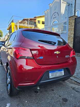 CHEVROLET-ONIX-2016