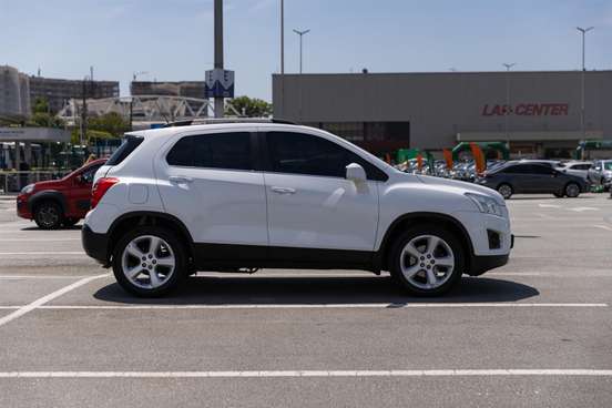 CHEVROLET-TRACKER-2014