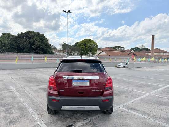 CHEVROLET-TRACKER-2013
