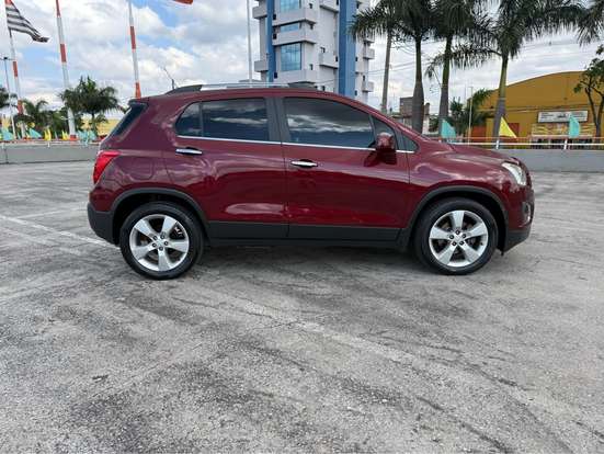 CHEVROLET-TRACKER-2013