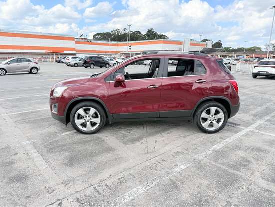 CHEVROLET-TRACKER-2013