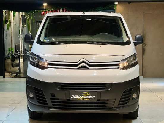 CITROËN-JUMPY-2021