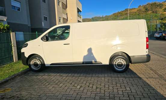 CITROËN-JUMPY-2022