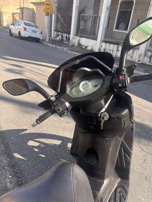 DAFRA-CITYCOM 300i-2014