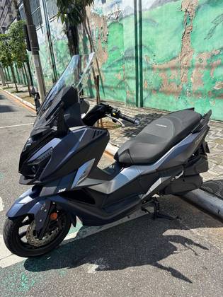 DAFRA CRUISYM 300 