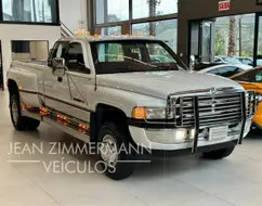 DODGE RAM 5.2 SLT 4X2 CS V8 GASOLINA 2P AUTOMÁTICO DODGE RAM 5.2 SLT 4X2 CS V8 GASOLINA 2P AUTOMÁTICO