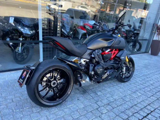 DUCATI-DIAVEL 1260 S-2019