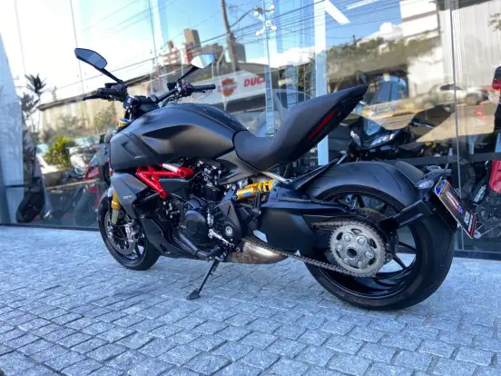 DUCATI-DIAVEL 1260 S-2019