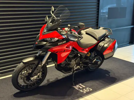 DUCATI-MULTISTRADA V2 S DUCATI-MULTISTRADA V2 S-2022