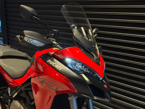 DUCATI-MULTISTRADA V2 S DUCATI-MULTISTRADA V2 S-2022