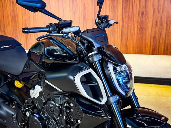 DUCATI-DIAVEL V4-2024