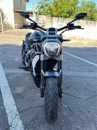 DUCATI-XDIAVEL-2017