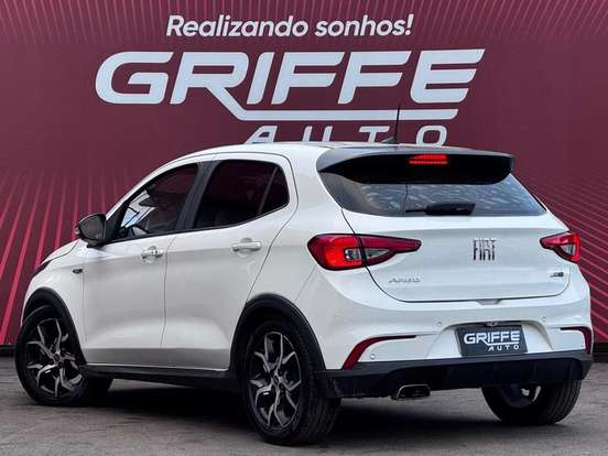 FIAT-ARGO-1.8 E.TORQ FLEX HGT AT6 FIAT-ARGO-2017