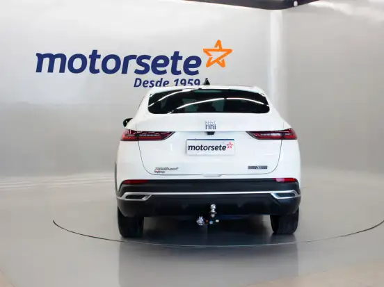 FIAT-FASTBACK-2024