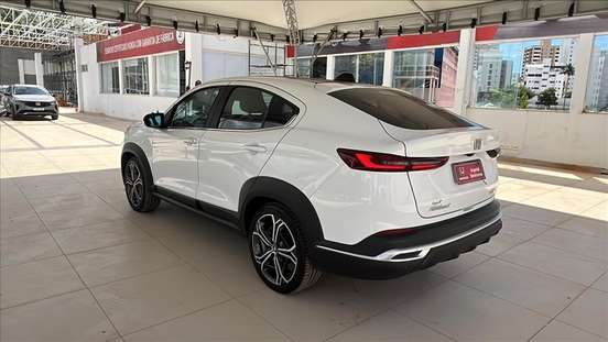 FIAT-FASTBACK-2022