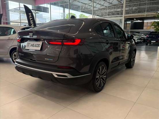 FIAT-FASTBACK-2025