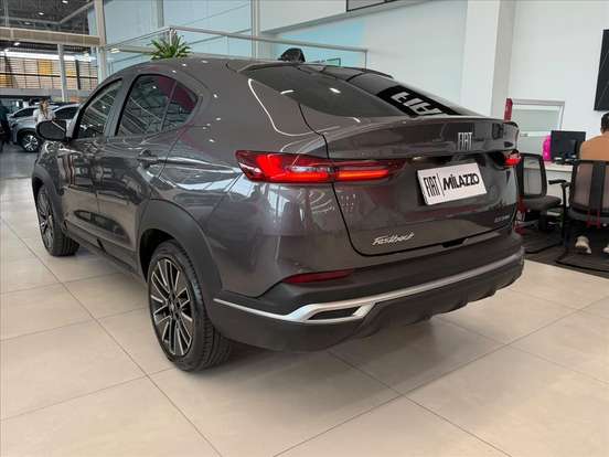 FIAT-FASTBACK-2025