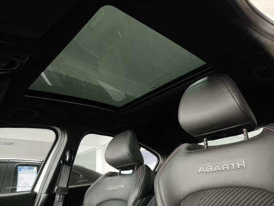 FIAT-FASTBACK-1.3 TURBO 270 FLEX ABARTH AT6 FIAT-FASTBACK-2025