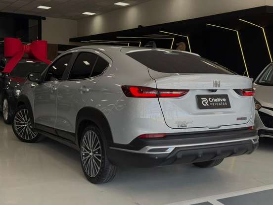 FIAT-FASTBACK-2023