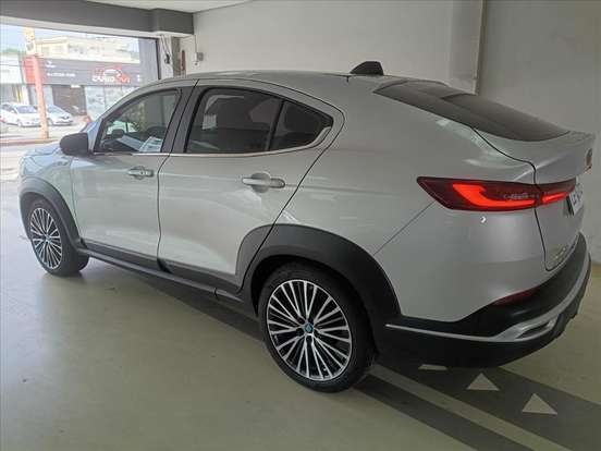 FIAT-FASTBACK-2025