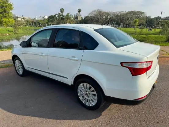 FIAT-GRAND SIENA-2014