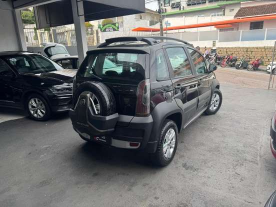 FIAT-IDEA-1.8 MPI ADVENTURE 16V FLEX 4P AUTOMATIZADO FIAT-IDEA-2011