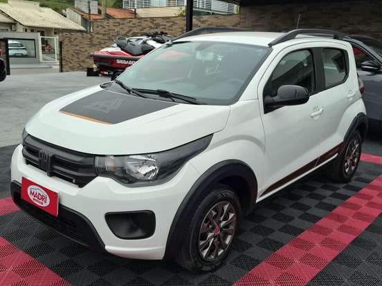 FIAT-MOBI-1.0 EVO FLEX TREKKING MANUAL FIAT-MOBI-2023