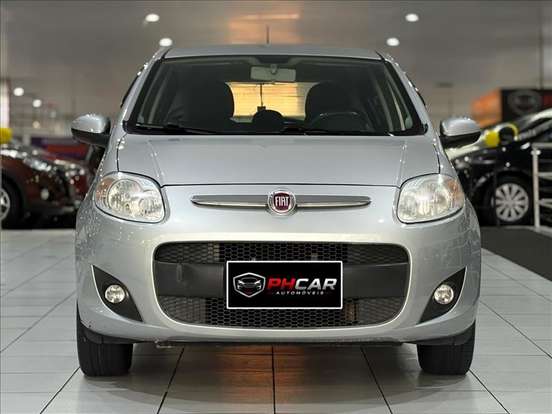 FIAT-PALIO-2017