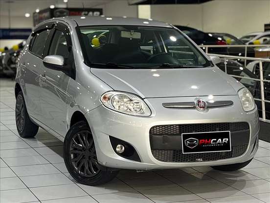 FIAT-PALIO-2017