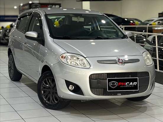 FIAT-PALIO-2017