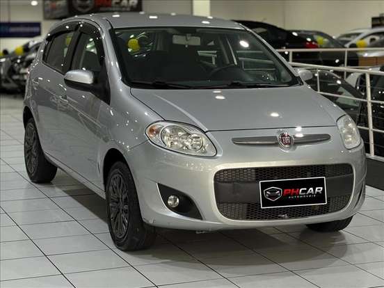 FIAT-PALIO-2017