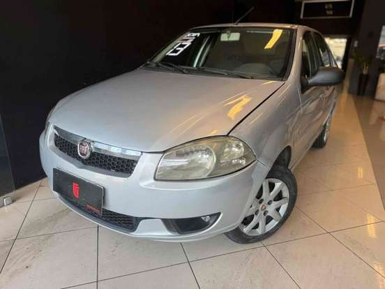 FIAT-SIENA-2013